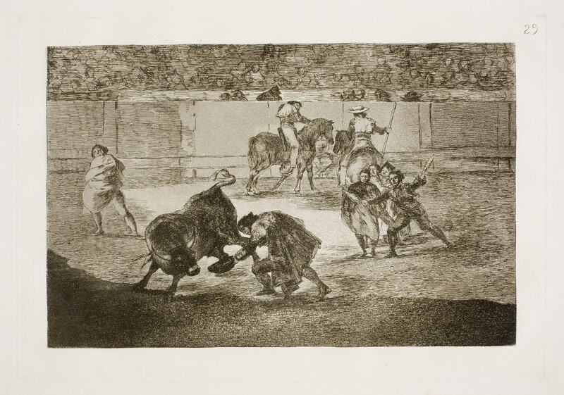 Pepe Illo making the trimming to the bull
